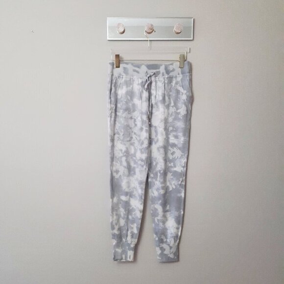 NWT YFB tie dye sweatshirt & sweatpants coordinated loungewear set, L - Picture 11 of 14